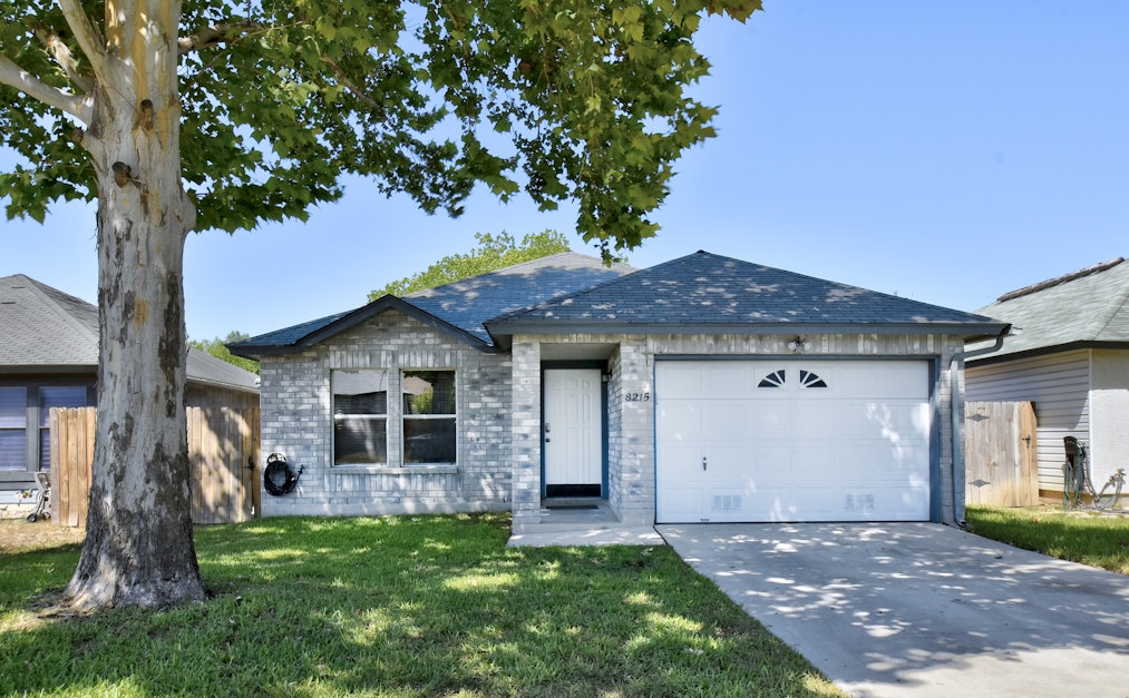 8215 Emerald Elm, San Antonio, TX 78251, Presented by Charles Jackson